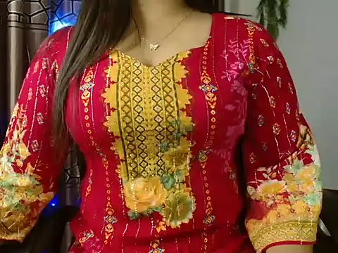 Snapshot of Unlucky-flowers chatting on January 2025 10:23:02 AM Unlucky-flowers online show from January 2025 10:23:02 AM