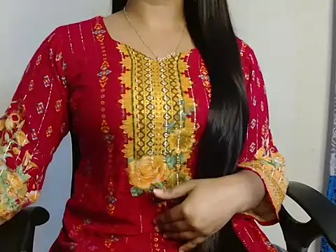 Snapshot of Unlucky-flowers chatting on March 2025 05:58:02 AM Unlucky-flowers online show from March 2025 05:58:02 AM