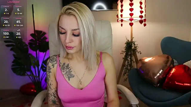 Crystal Barbie online show from February 2025 07:10:02 PM