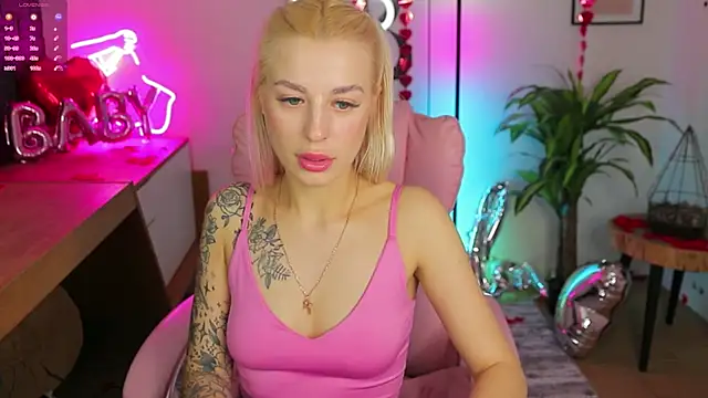 Crystal Barbie online show from February 2025 01:47:02 AM