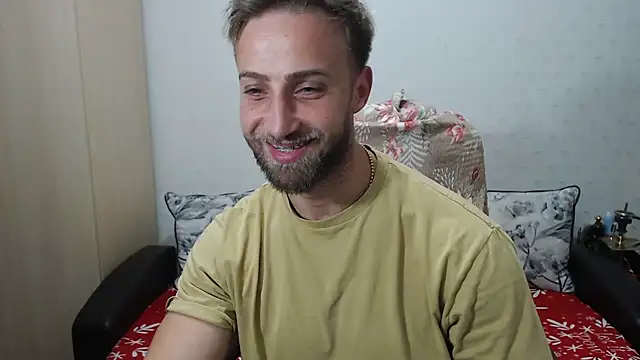 PrinceEagle online show from October 2025 08:31:01 PM