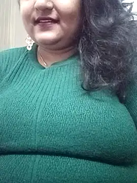 smile pretty online show from December 2024 06:49:02 PM