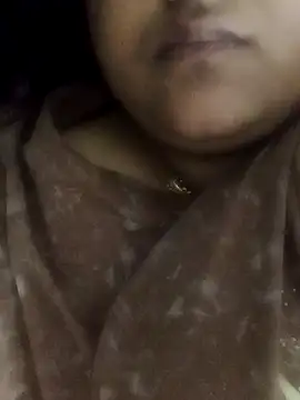 smile pretty online show from December 2024 08:18:01 PM