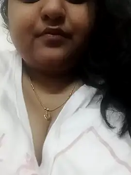 smile pretty online show from February 2025 04:58:01 PM