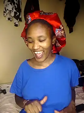 Snapshot of cutenipples chatting on February 2025 07:55:02 AM cutenipples online show from February 2025 07:55:02 AM