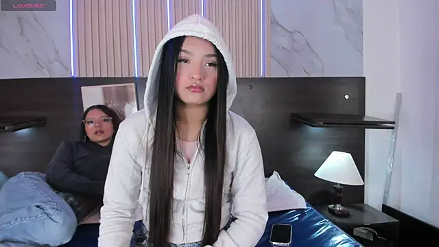 Snapshot of kendall_as chatting on January 2025 12:52:01 PM kendall as online show from January 2025 12:52:01 PM