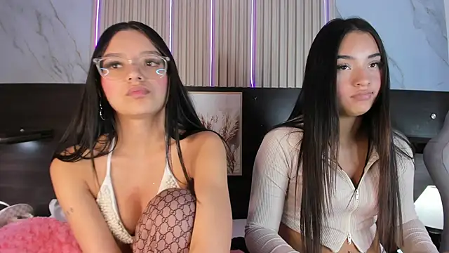 Snapshot of kendall_as chatting on February 2025 05:29:02 PM kendall as online show from February 2025 05:29:02 PM