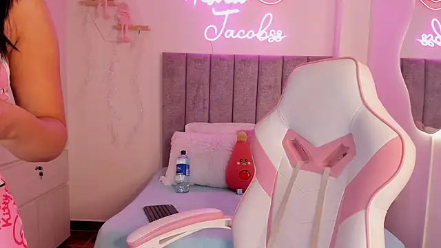 jacobss gh online show from October 2025 09:20:01 PM