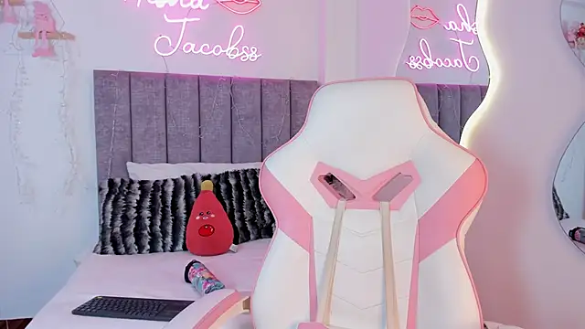 jacobss gh online show from November 2025 09:05:02 PM