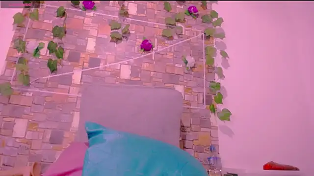 Snapshot of CrazyRousex chatting on June 2026 06:07:02 PM CrazyRousex online show from June 2026 06:07:02 PM