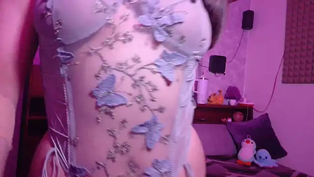 MidnightFlame online show from November 2025 08:19:01 PM