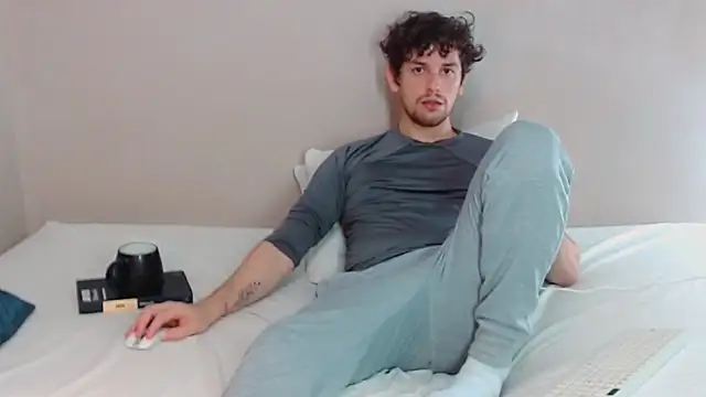 Elio555 online show from February 2025 02:07:02 AM