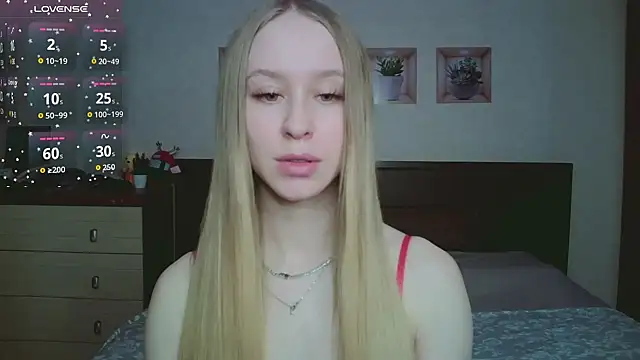 Snapshot of Lily__Devil chatting on February 2026 03:07:01 PM Lily Devil online show from February 2026 03:07:01 PM