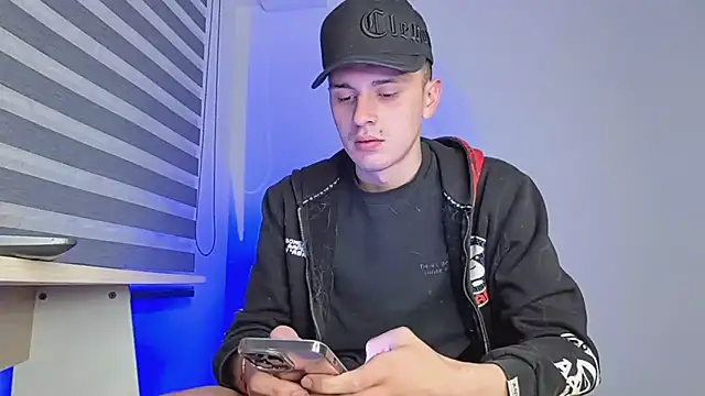 Snapshot of bastia_noooo chatting on November 2025 03:50:02 AM bastia noooo online show from November 2025 03:50:02 AM