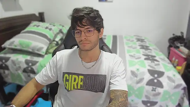 justin stark7 online show from March 2025 11:22:01 PM