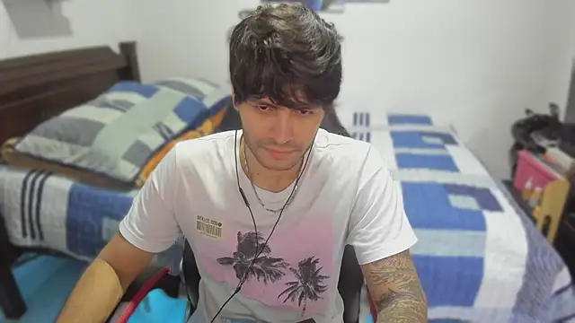 justin stark7 online show from March 2025 11:27:02 PM