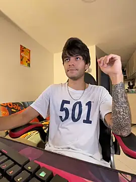 justin stark7 online show from September 2025 10:54:02 PM