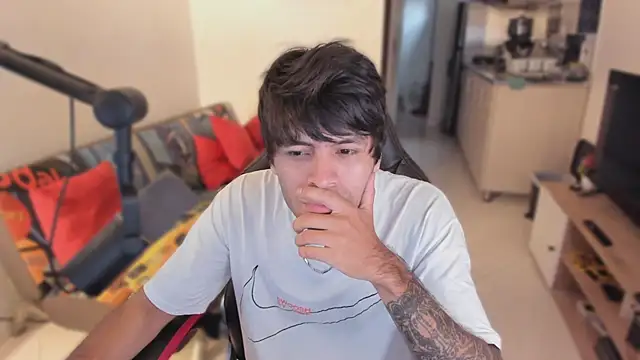 justin stark7 online show from September 2025 09:49:01 PM