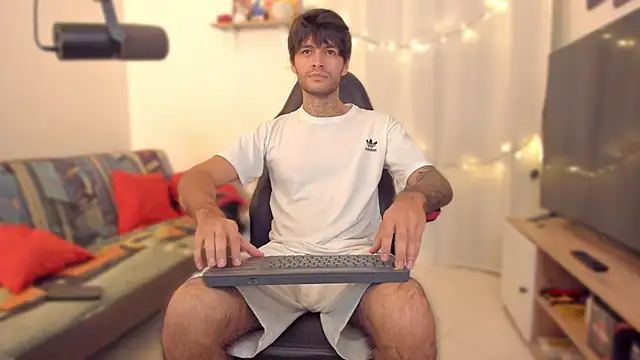 justin stark7 online show from February 2026 02:35:01 PM