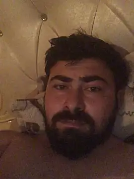 Snapshot of eminrehi chatting on July 2026 04:04:01 AM eminrehi online show from July 2026 04:04:01 AM