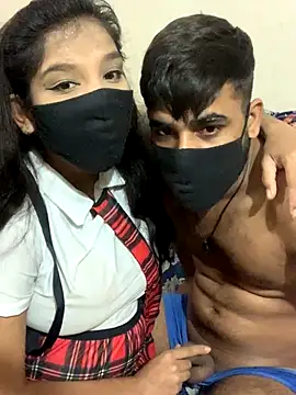 hottiess69 online show from November 2025 07:07:03 AM