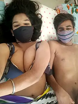 hottiess69 online show from May 2026 11:01:04 PM