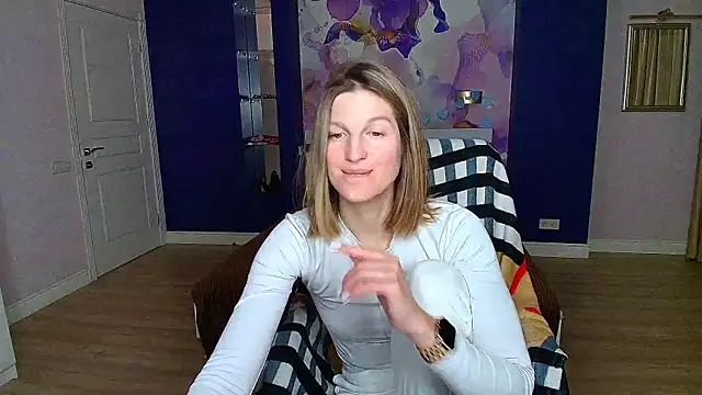 EmilyWalkeri online show from March 2025 01:52:02 AM