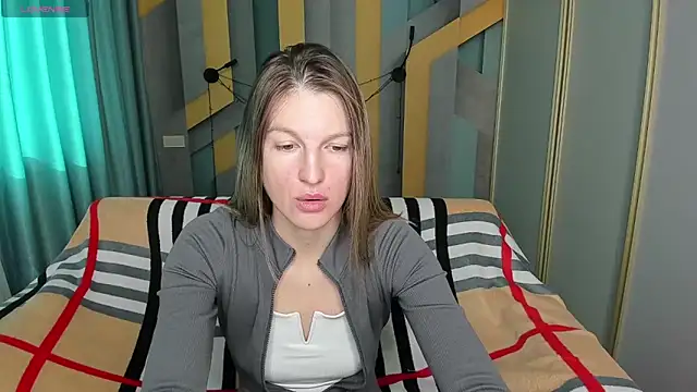 EmilyWalkeri online show from October 2025 07:07:02 AM