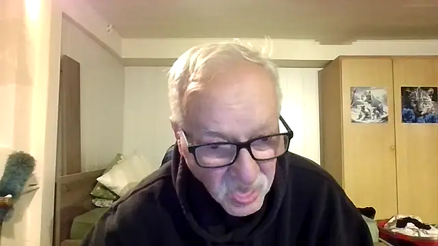 Sammy1660 online show from October 2025 04:46:01 PM