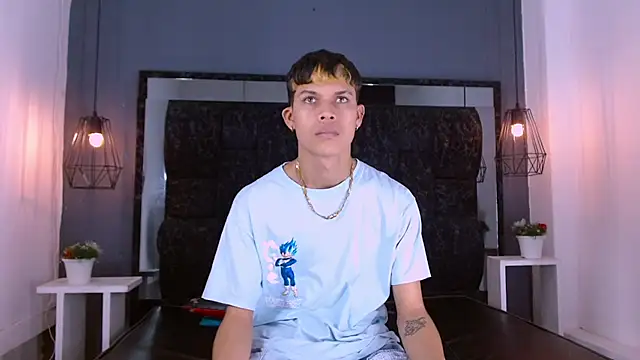 Levis Montes online show from January 2025 02:11:01 PM