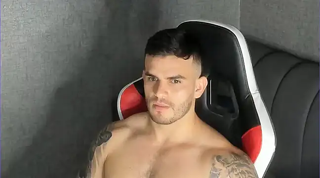 Ricardogo19 online show from March 2025 02:27:02 AM