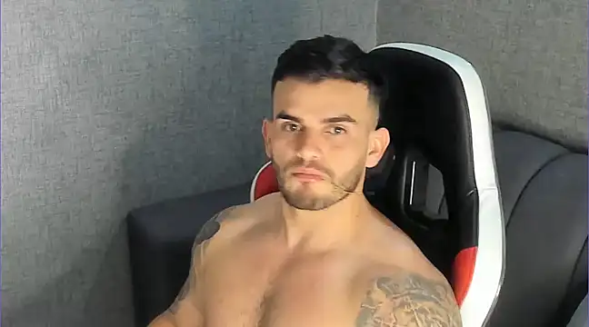 Ricardogo19 online show from March 2025 06:05:02 AM