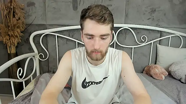 DexterDexx online show from December 2024 02:42:01 AM