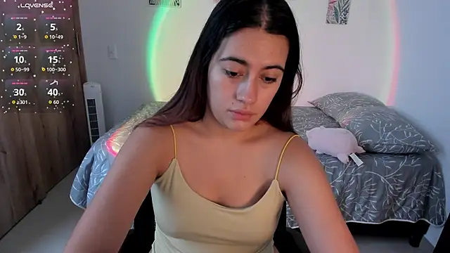 Snapshot of Agatha_Vixen chatting on November 2025 01:10:01 PM Agatha Vixen online show from November 2025 01:10:01 PM