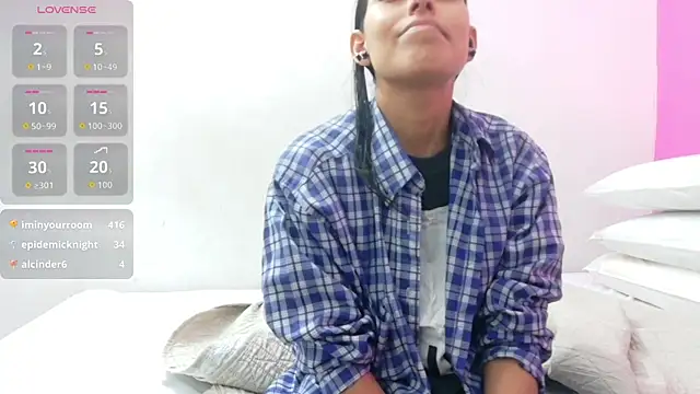 yourcuteneighbourr online show from February 2026 02:42:01 AM