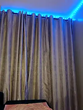 C-yoyo online show from April 2026 09:42:02 PM