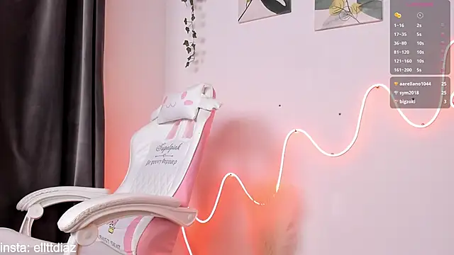 elliediaz online show from January 2025 05:33:02 PM