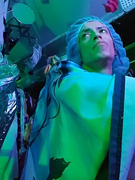 gurlnips online show from January 2026 12:22:02 PM