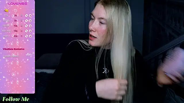 Liv Fay online show from January 2025 07:40:01 PM