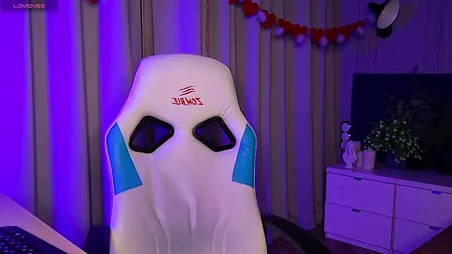 Liv Fay online show from February 2025 08:04:01 PM