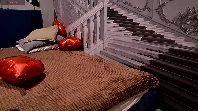 Liv Fay online show from February 2025 01:39:02 PM