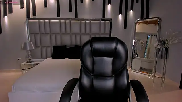 CelestePalmer  online show from March 2026 11:27:01 AM