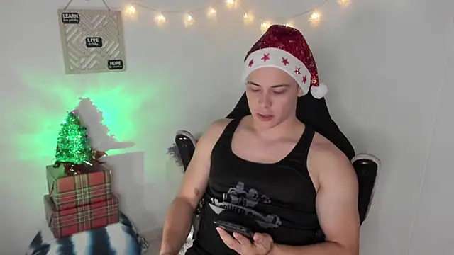 Snapshot of Alan_hadid1 chatting on December 2024 02:54:01 AM Alan hadid1 online show from December 2024 02:54:01 AM