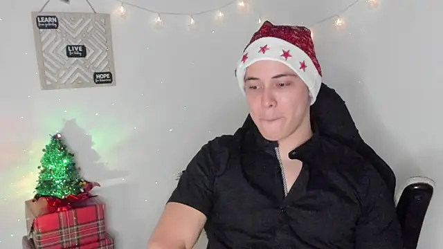 Snapshot of Alan_hadid1 chatting on December 2024 02:33:02 AM Alan hadid1 online show from December 2024 02:33:02 AM