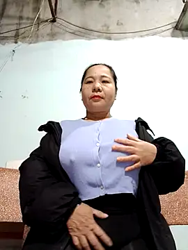 Queen 18200 online show from January 2026 10:11:02 PM