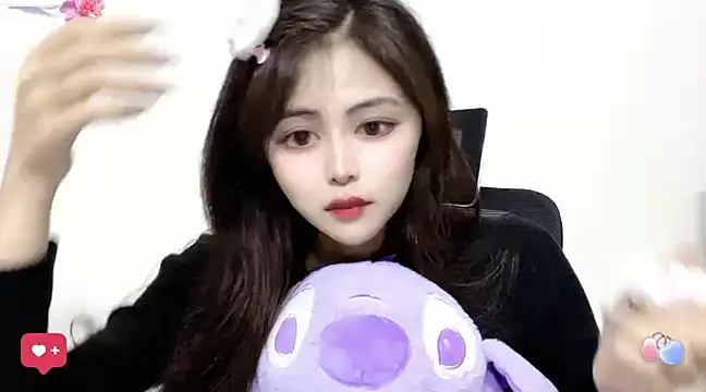 ---MIA--- online show from February 2025 04:16:01 PM