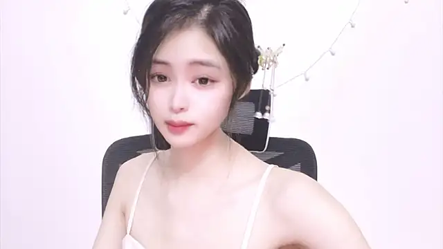 ---MIA--- online show from September 2025 02:11:02 PM