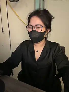 Jenni nana online show from December 2024 01:49:01 PM