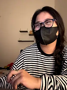 Jenni nana online show from October 2025 05:54:01 PM