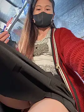 Snapshot of Tina_995 chatting on January 2025 07:07:01 AM Tina 995 online show from January 2025 07:07:01 AM